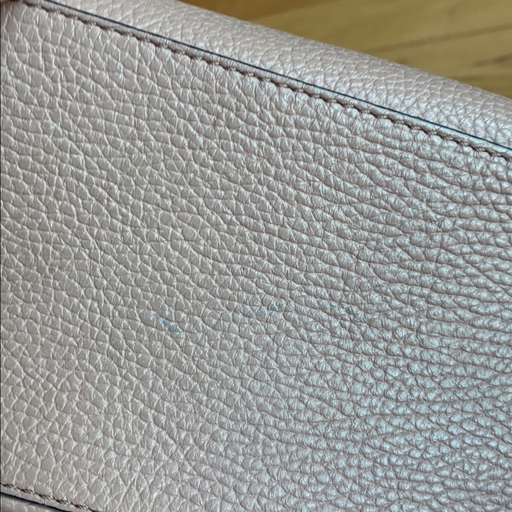 Soft leather satchel - Picture 3 of 16
